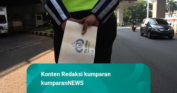 Pria di Sukabumi Gegayaan dan Arogan saat Naik Motor, Berakhir Ditilang Polisi