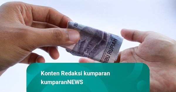 Tak Diberi Uang, 2 Tukang Palak Pukul Mobil Korban di Rancaekek