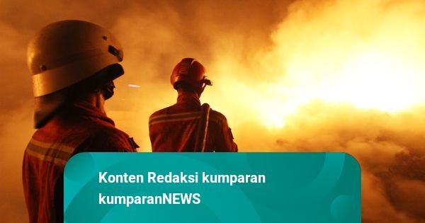 Kebakaran Rumah Tinggal di Cipinang, 17 Unit Pemadam Dikerahkan