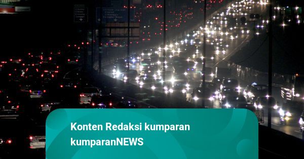 Volume Lalin Meningkat, Tol Japek hingga Tol Dalkot Macet Malam Ini