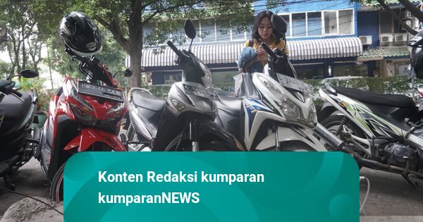 Viral Parkiran di Cawang UKI Bikin Jalan Macet, Dishub Bakal Koordinasi