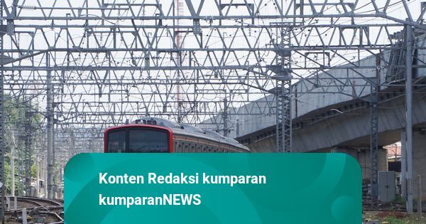 KA Commuter Line Mogok di Stasiun Srowot, Perjalanan Terlambat 116 Menit