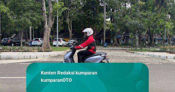 Panduan Aman Berkendara Motor Listrik, Wajib Perhatikan Ini