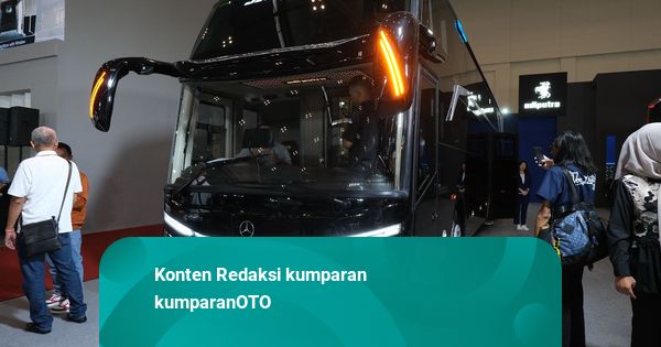 Foto: Bus Sleeper Mewah, Pakai Sasis Premium Mercedes-Benz O 500 RSD 2445 E