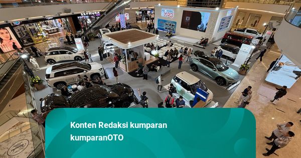 Cara Indomobil Gaet Konsumen Mobil Listrik di Indonesia