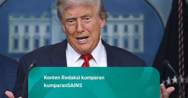 Donald Trump Targetkan Misi Manusia Mendarat di Bulan 2028