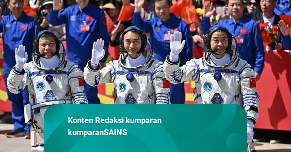 Kepulangan 3 Astronaut China Tertunda usai Pesawat Tertabrak Sampah Antariksa