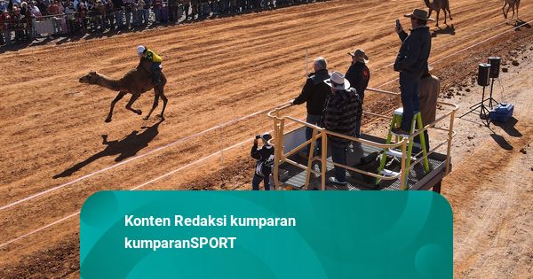 Foto: Melihat Keunikan Ajang Lomba Pacu Unta di Australia