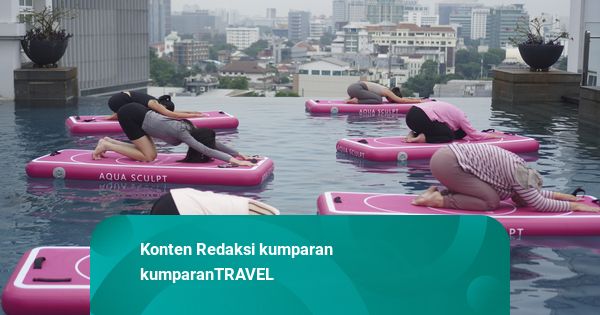 Menjajal Floating Pilates, Tren Olahraga Air yang Pertama Kali Hadir di Jakarta