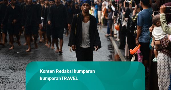 Foto: Warga Baduy Bawa Pesan Alam saat Jalani Tradisi Seba 2026