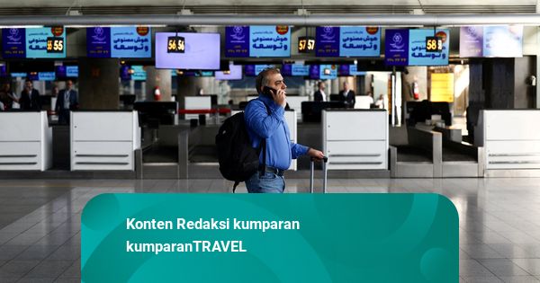 Iran Perlahan Kembali Lanjutkan Penerbangan Komersial di Bandara Teheran