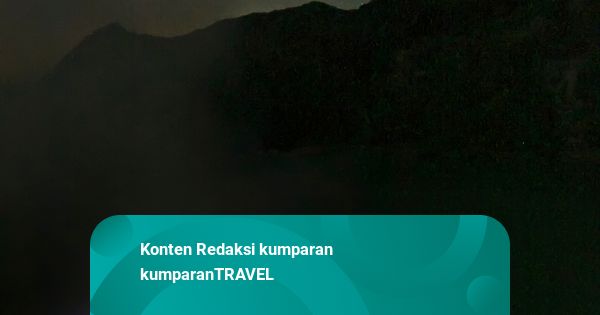 Benarkah Api Biru di Kawah Ijen Padam? Ini Penjelasan Ahli