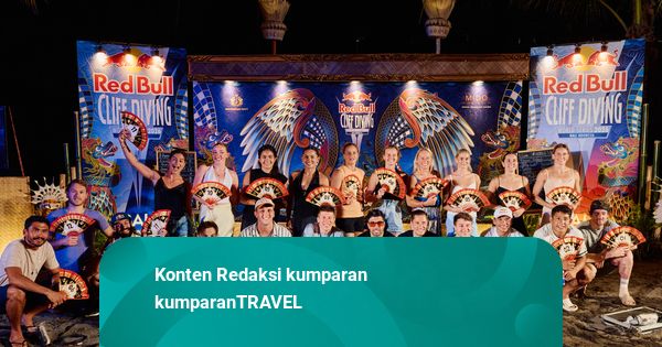 Undi Giliran Loncat Tebing, Atlet Red Bull Cliff Diving Ditantang Lomba 17-an
