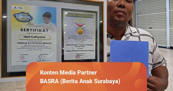 Tulis 1.000 Al Fatihah Braille, Tunanetra di Surabaya Raih Rekor MURI