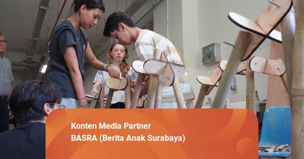 Keseruan Mahasiswa dari 4 Negara Bikin Struktur Bangunan dari Bambu