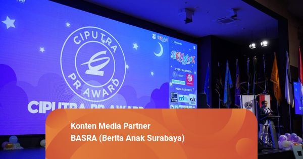 Kampus di Surabaya Beri Penghargaan PR Sekolah di Jatim yang Inovatif