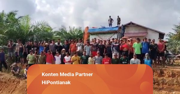 Tuntut Kembalikan Hak Masyarakat Adat, Warga Bumbun Mempawah Segel Kamp PT AHAL