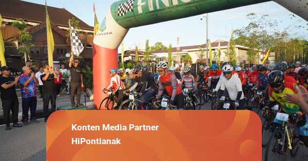 Meriahkan HUT Kota Pontianak, Peserta Happy Cycling Tempuh Rute 254 Km