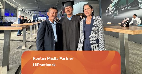 Bikin Bangga, Petani Asal Landak Hadiri Wisuda Anak di Jerman
