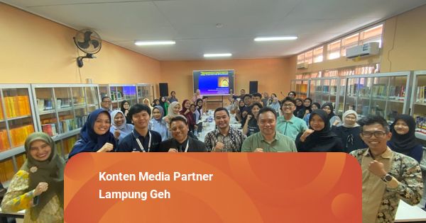 Kuliah Tamu Internasional FISIP Unila: Mengupas Transformasi Komunikasi Global