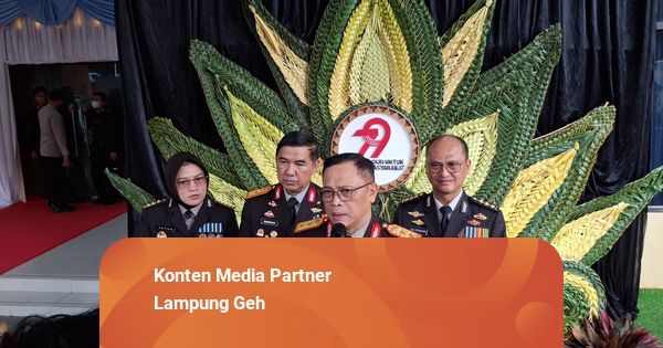 HUT ke-79 Bhayangkara, Kapolda Lampung: Teruslah Kritisi dan Awasi Kami