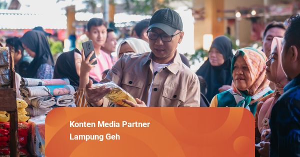 Tinjau Pasar Natar, Gubernur Mirza Temukan Minyak Goreng Dijual Rp17 Ribu/Liter