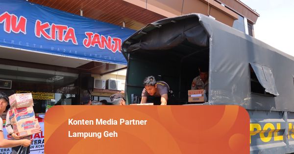 Polresta Bandar Lampung Kirim 4 Truk Bantuan untuk Korban Banjir di Sumatra