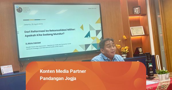 Forum PRAKSIS ke-8 Bahas Topik 'Dari Reformasi ke Rekonsolidasi Militer'