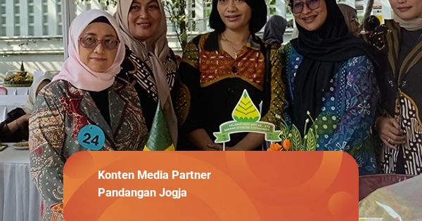Ratusan Tumpeng Meriahkan Puncak Hari Jadi ke-271 DIY di Kompleks Kepatihan