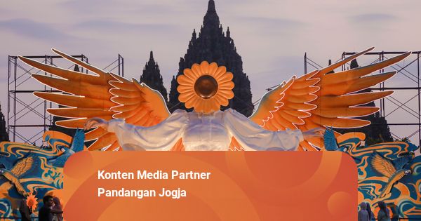 Pameran Sunflower Angel di Candi Prambanan Pikat Ribuan Pengunjung