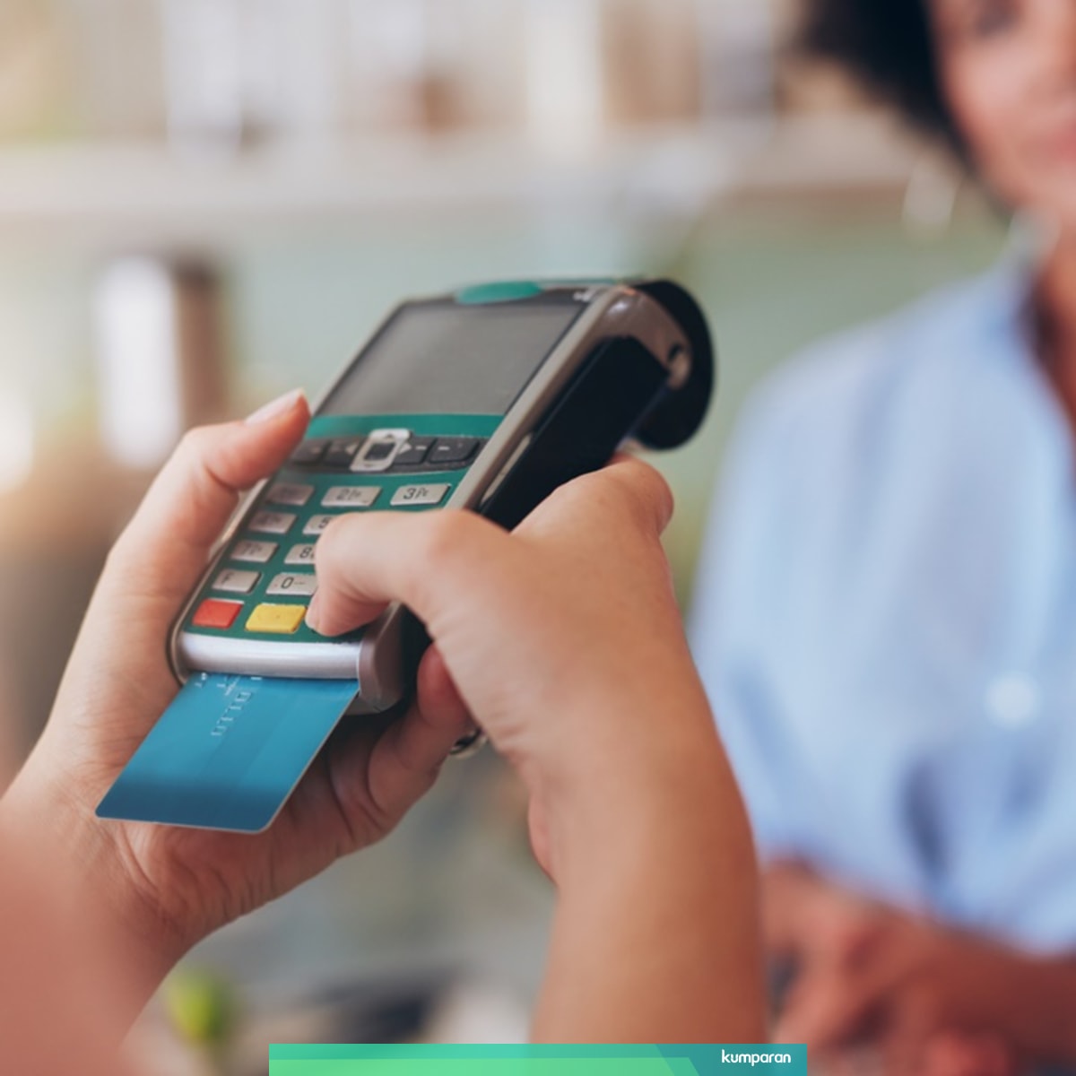 7 Hal Yang Perlu Kamu Tahu Soal Biaya Gesek Di Edc Kumparan Com