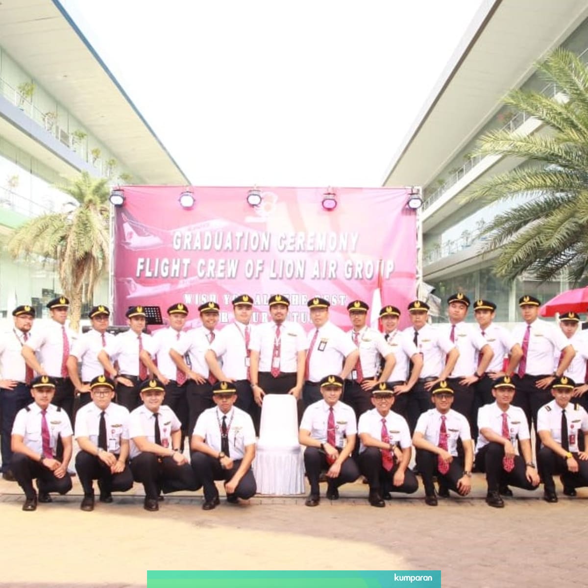 Di Tengah Masalah Kontrak Lion Air Angkat 37 Pilot Baru Kumparan Com