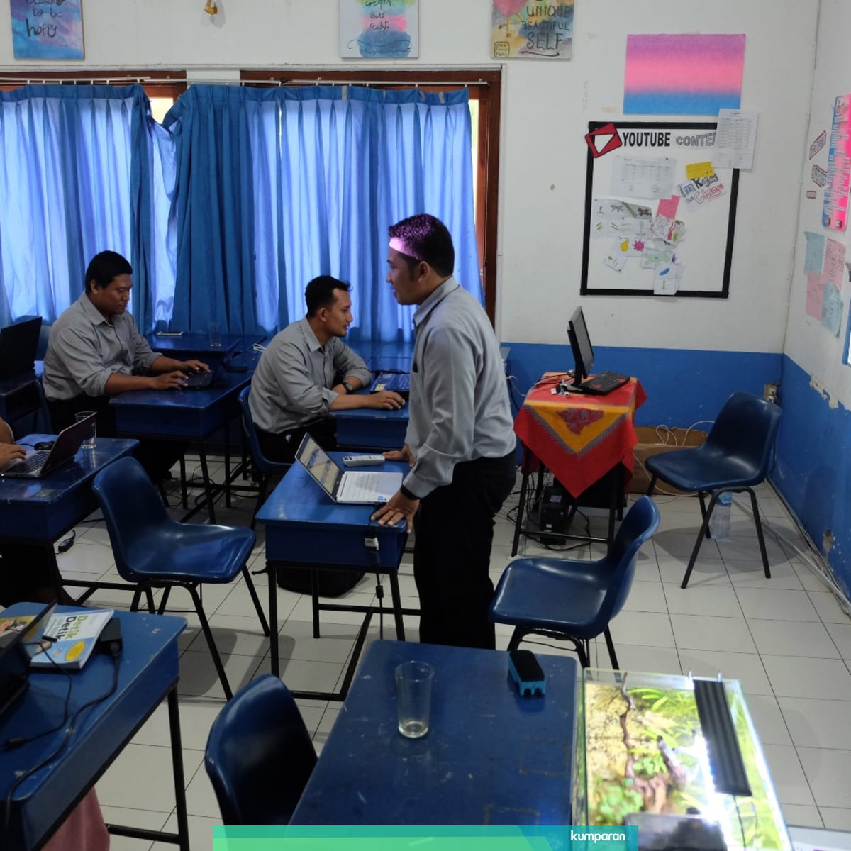 Kemenag Diminta Beri Guru Honorer Agama Terdampak Corona Tunjangan Khusus Kumparan Com