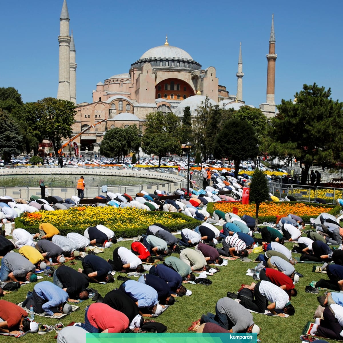 kembalikan hagia sophia jadi masjid