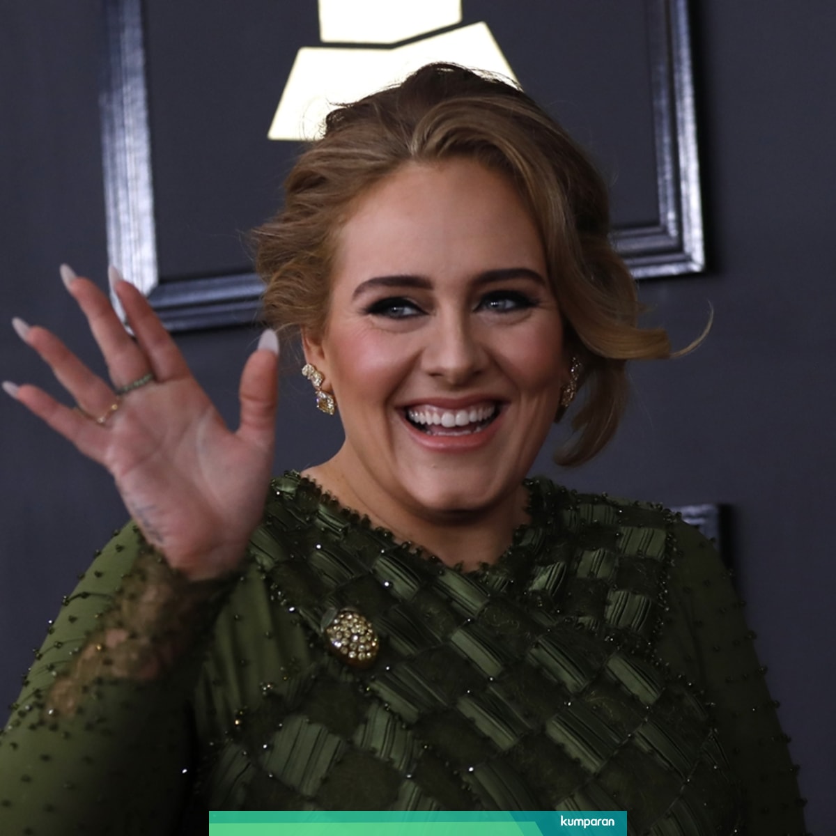 Baru 2 Tahun Resmi Menikah Adele Dan Suami Memutuskan Bercerai Kumparan Com