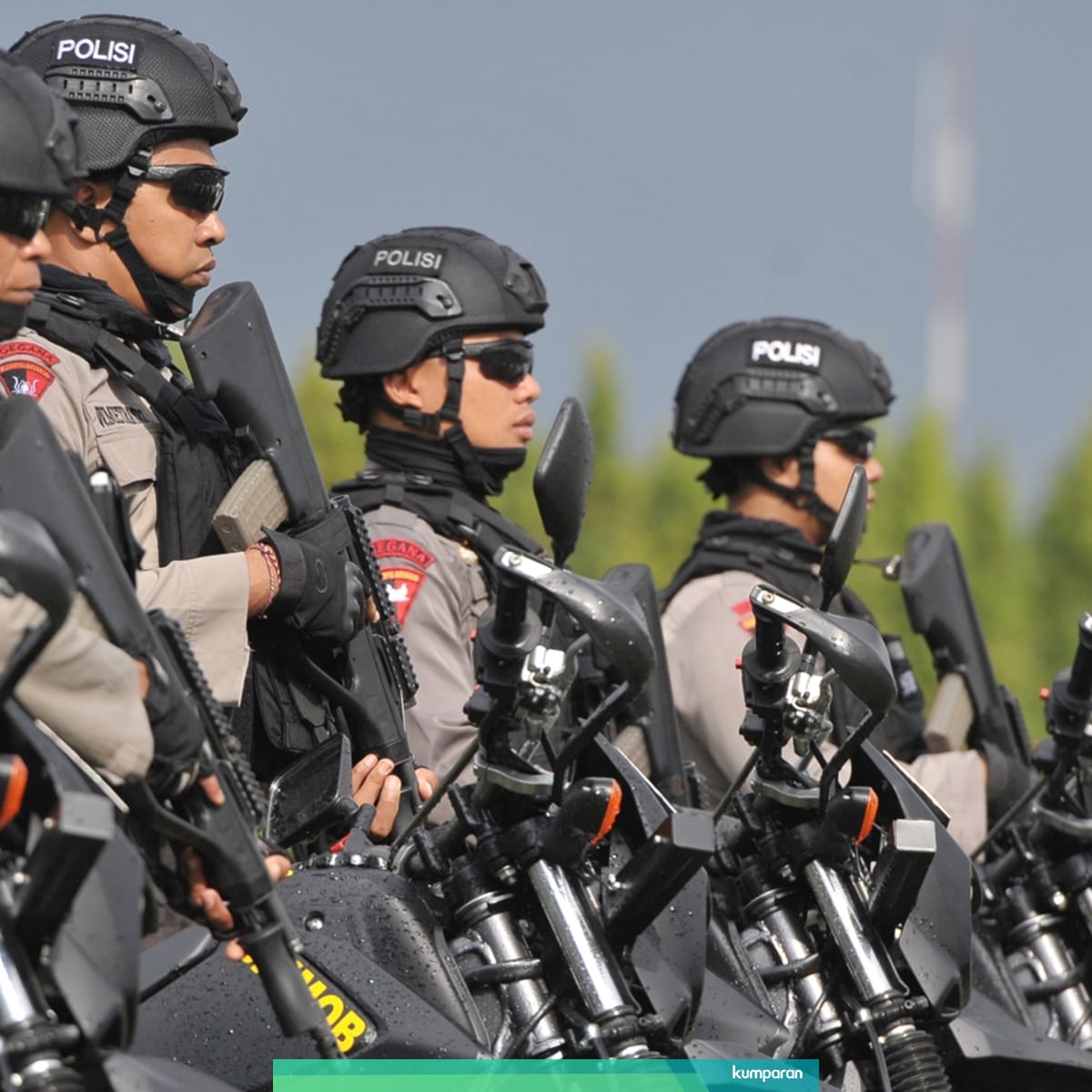 Ratusan Polisi Minta Dimutasi Dari Polda Papua Barat Kumparan Com