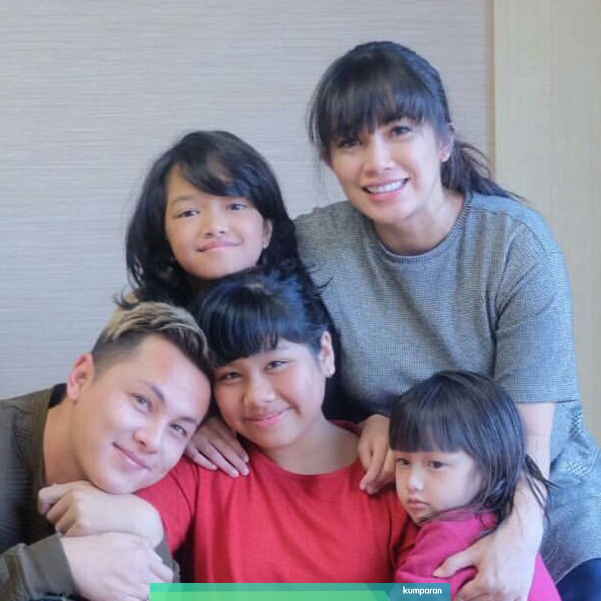 Berusia 30 Tahun Andhika Pratama Bertanggung Jawab Atas 4 Anak Cewek Kumparan Com