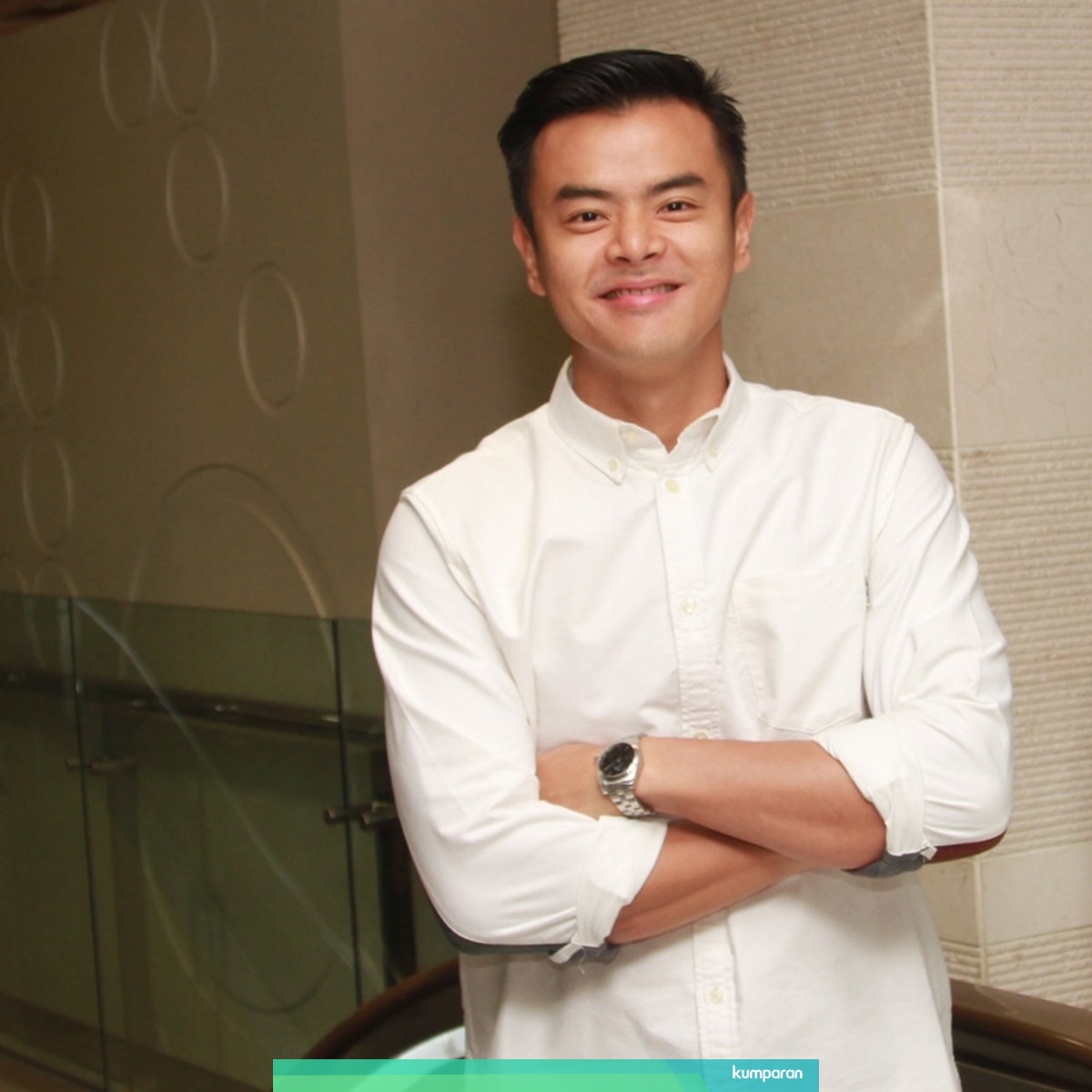 Cerita Kehidupan Dion Wiyoko Yang Hidup Dari Keluarga Broken Home Kumparan Com