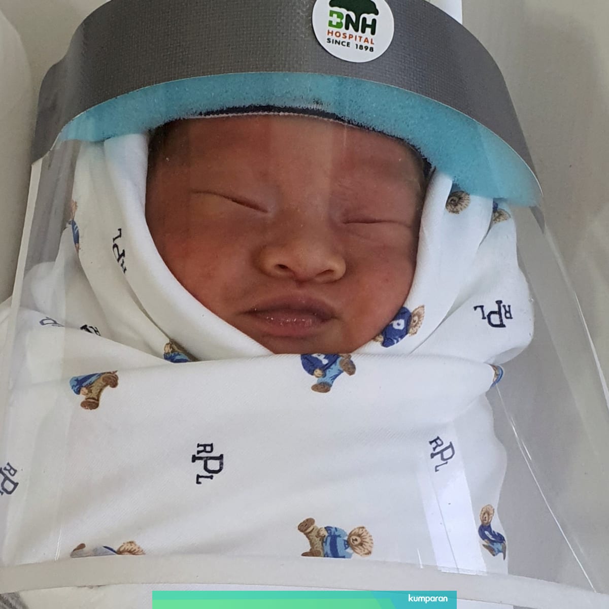 Perlukah Bayi Baru Lahir Pakai Face Shield Untuk Cegah Corona Ini