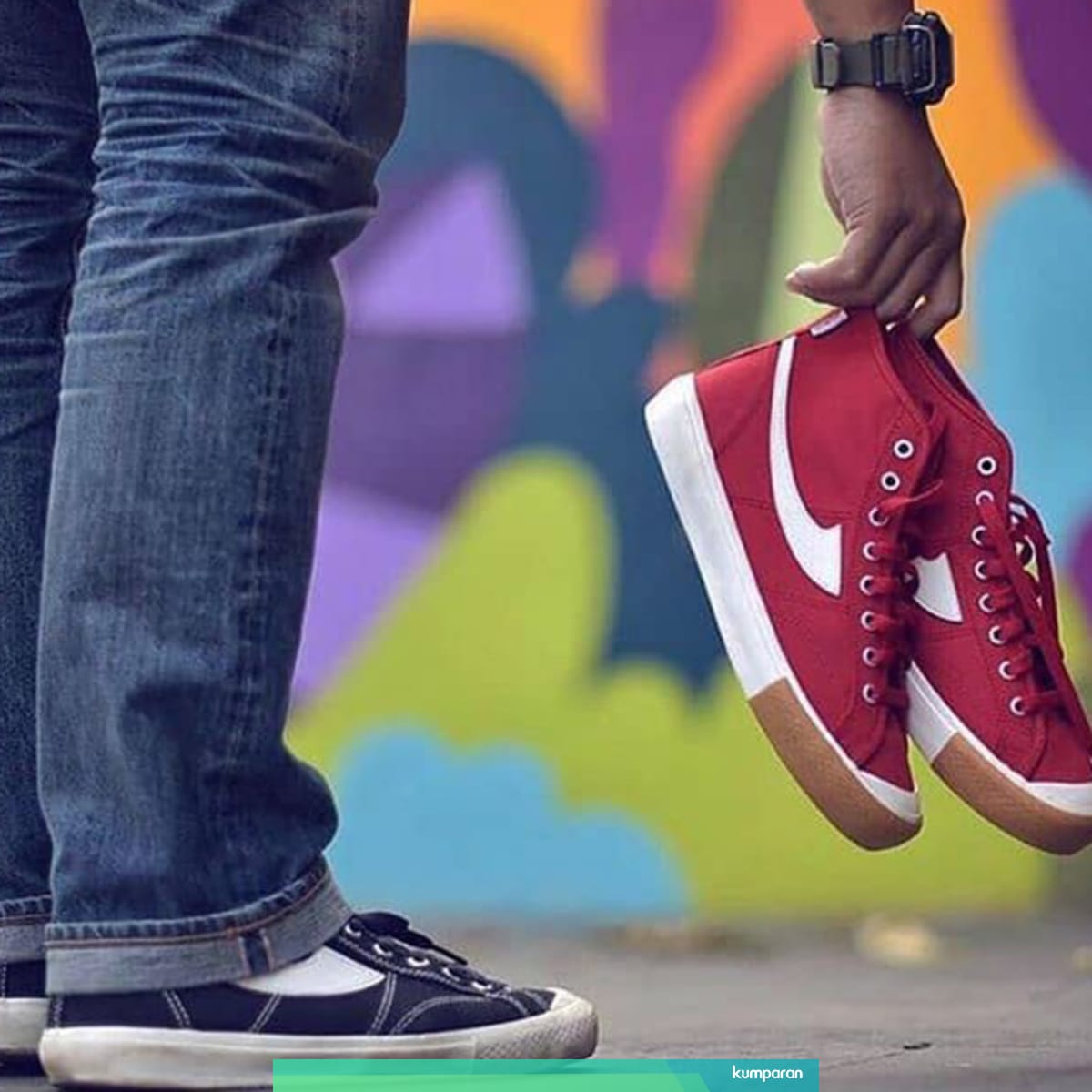 Fenomena Resale Sepatu Compass Harga Mahal Sneaker Lokal Kumparan Com