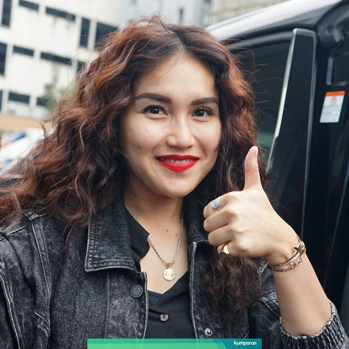 Cerita Ayu Ting Ting Pernah Nangis Histeris Karena Ditinggal Pacar Pertamanya Kumparan Com