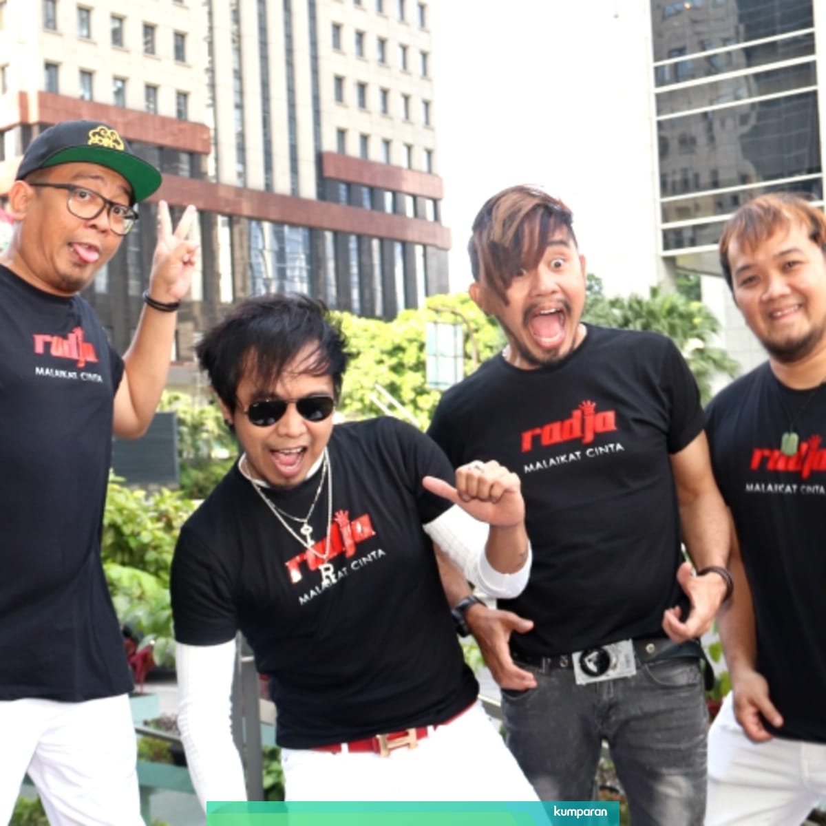 Throwback Radja Dibayar Nasi Bungkus Dan Dikenal Karena Pembajakan Kumparan Com