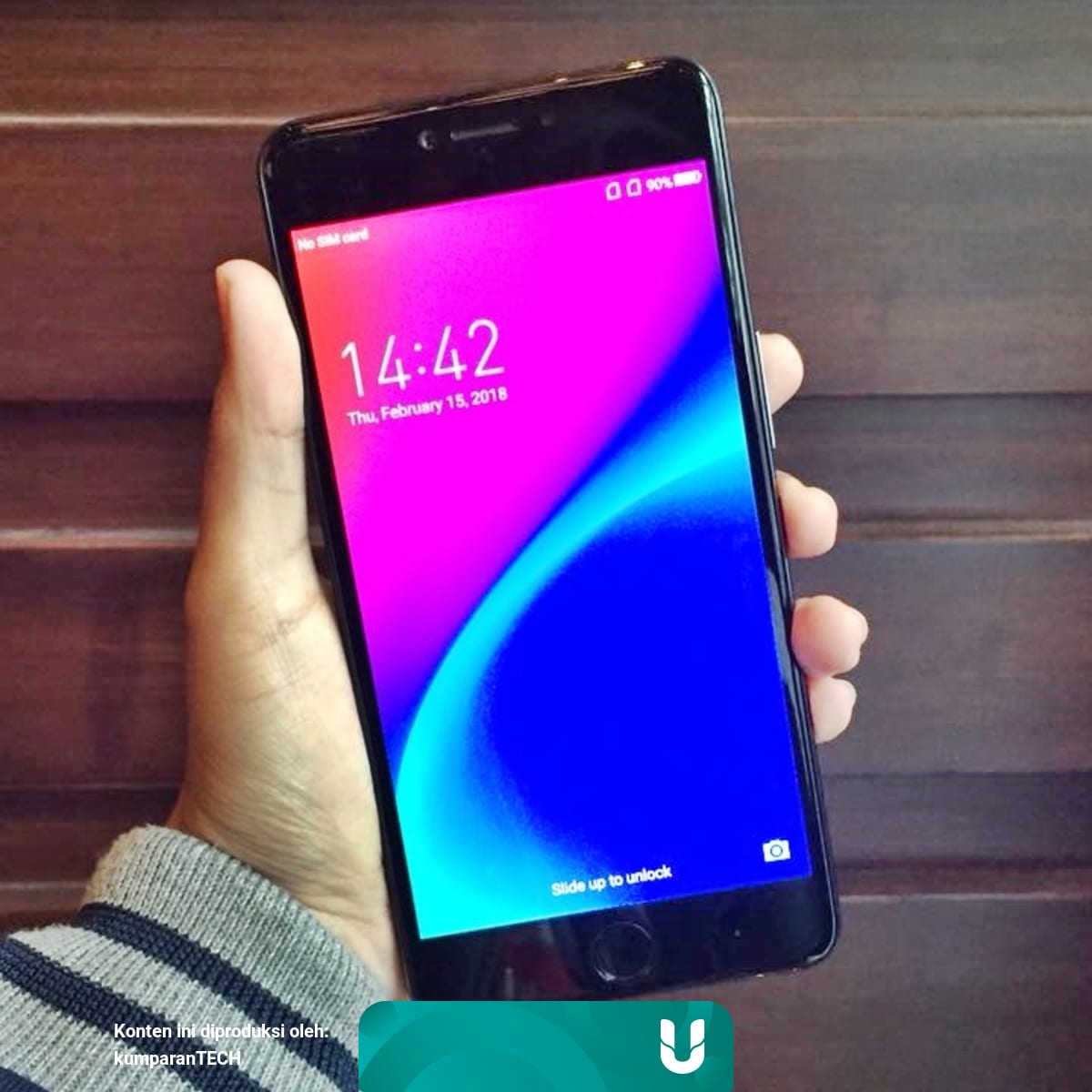 Ponsel Android Mirip Iphone Advan G2 Segera Dijual Harga Rp 2 5 Juta Kumparan Com
