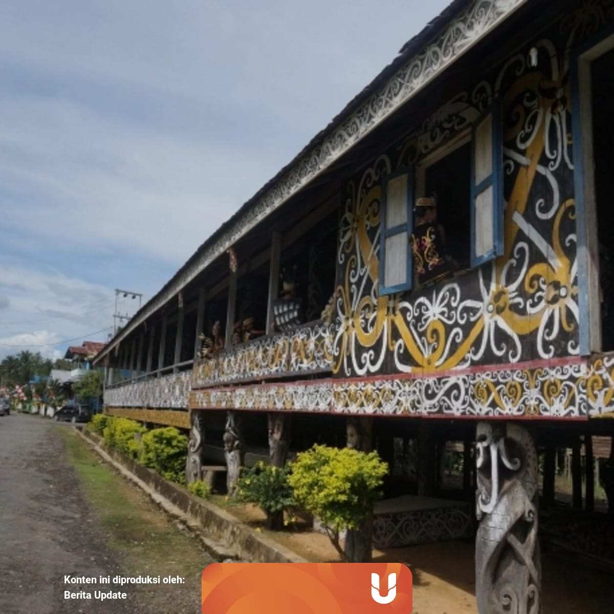 Rumah adat kalimantan selatan
