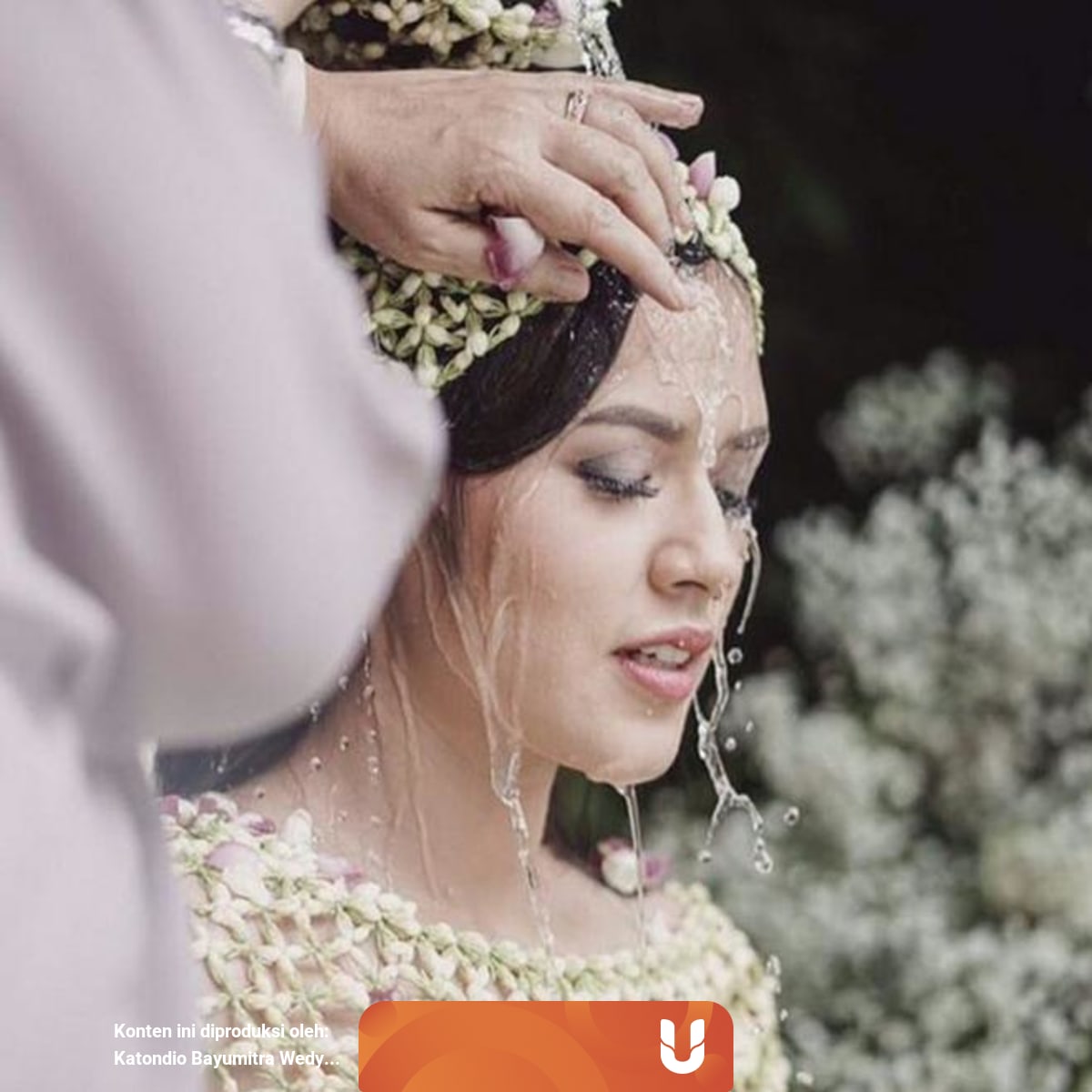 Pernikahan Sang Biduan Kumparan Com