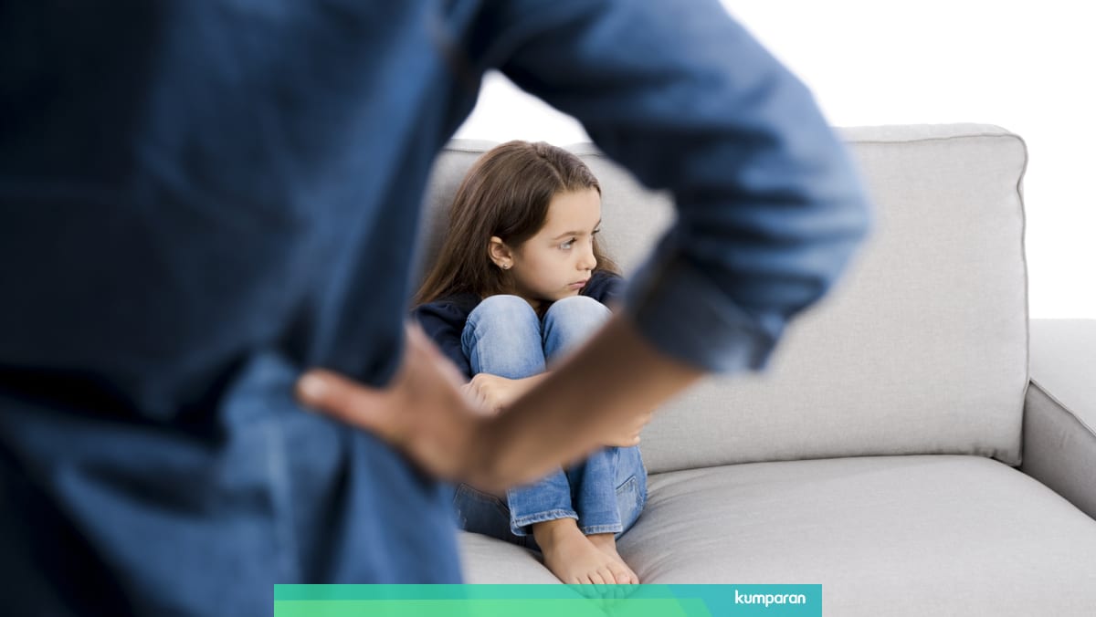 Pilih Kasih Orang Tua Lebih Sayang Anak Bungsu Dibanding Anak
