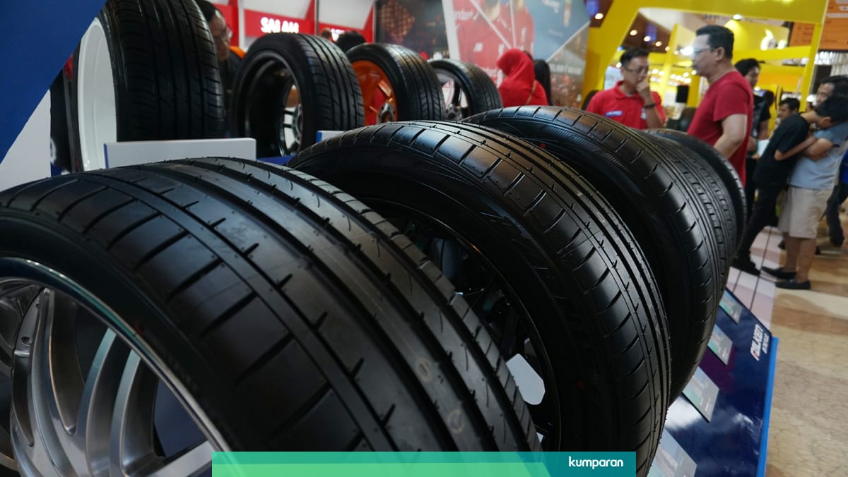 Mengapa Ban Mobil Dan Motor Berwarna Hitam Kumparan Com