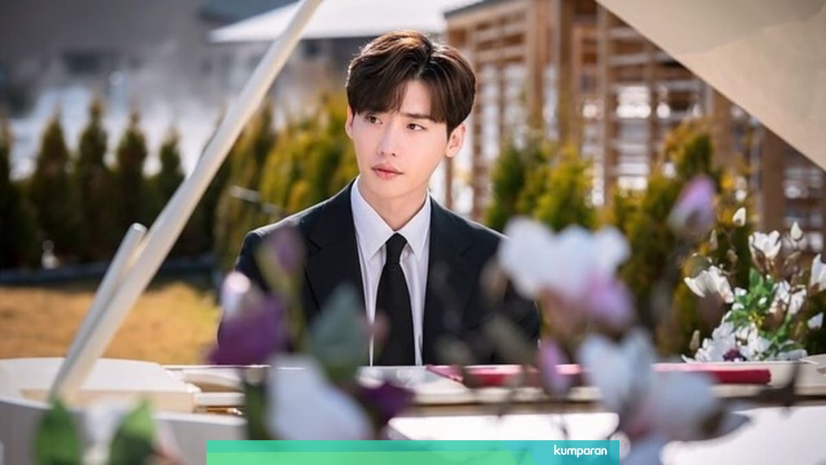 5 Fakta Aktor Tampan Lee Jong Suk Kumparan Com