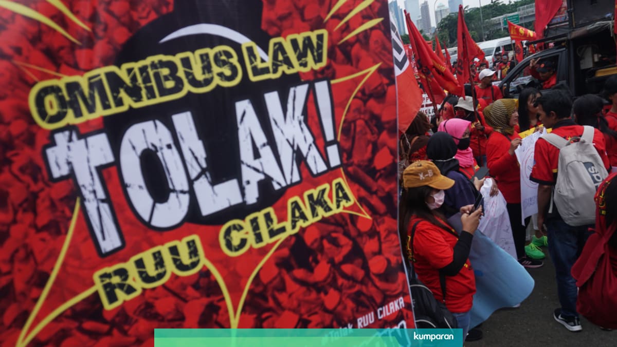 Ruu Omnibus Law Cipta Kerja Dinilai Pentingkan Ekonomi Abaikan Lingkungan Kumparan Com