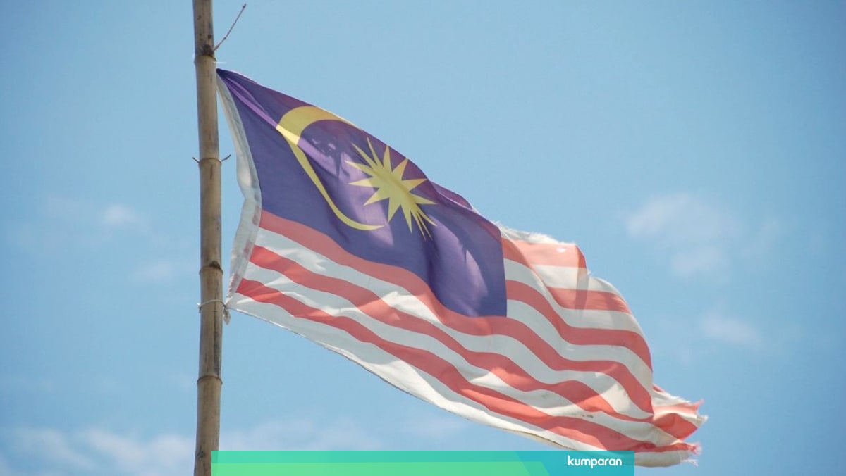 Bendera Malaysia Berkibar Setengah Tiang Di Pyongyang Kumparan Com